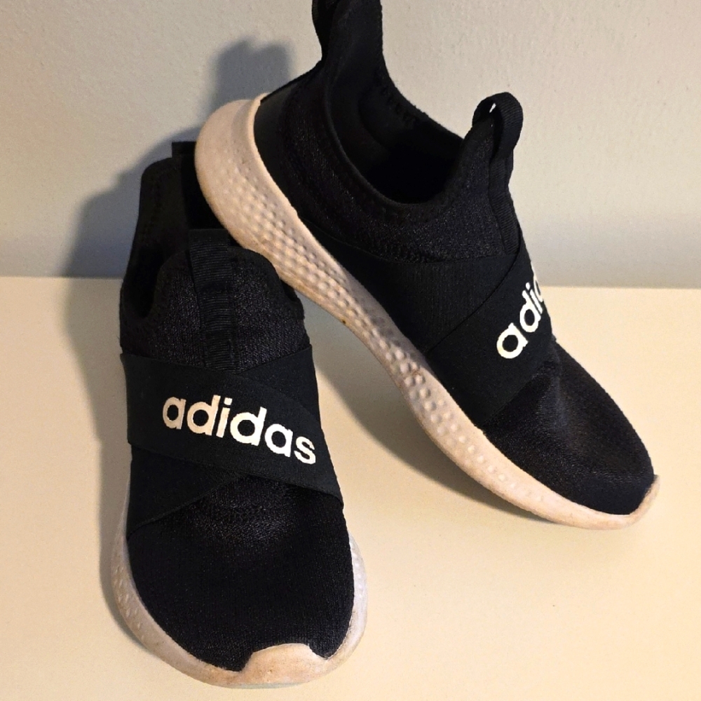 Adidas Puremotion Athletic Slip-On Shoe / Black & White / Size 8